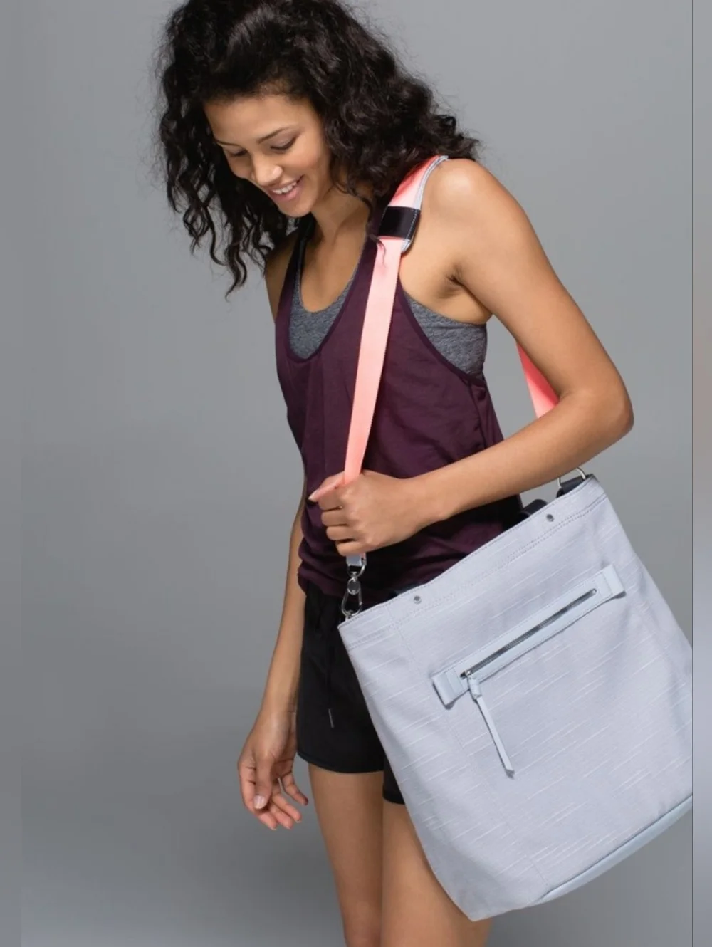 ❤️👜Lululemon Out & About Tote Gym Bag 👜❤️ - Picture 16 of 16